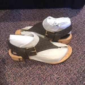 NEVER WORN Michael Kors Sandals
